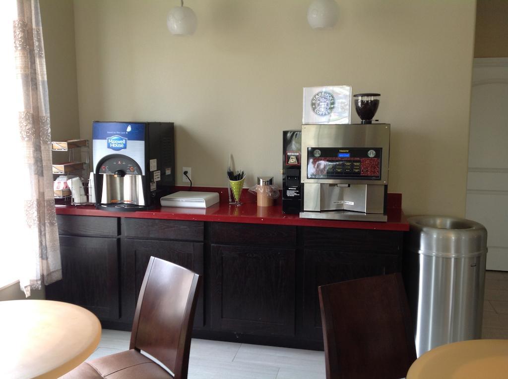 Executive Inn And Suites Jefferson Esterno foto